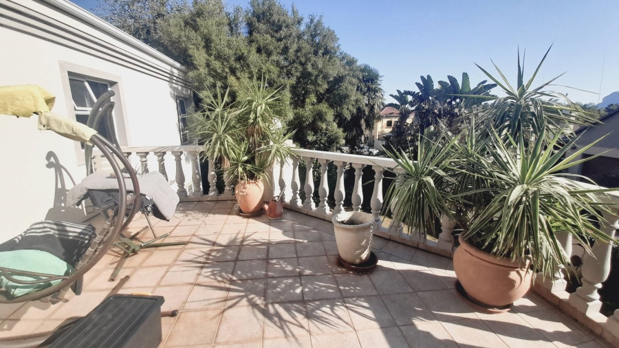4 Bedroom Property for Sale in Melodie North West